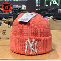 Вязаная шляпа Pink NY (выпущено место)