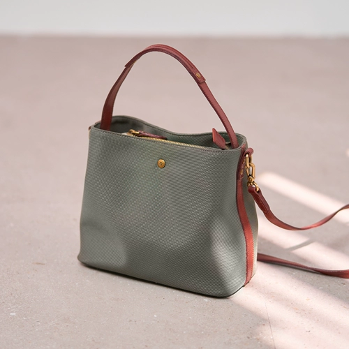 Модная сумка через плечо, нейлоновая трендовая сумка на одно плечо