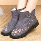 2023 Старая Пекинская тканевая обувь, женская хлопчатобумажная обувь, женские бархатные утолщенные бабушкины хлопчатобумажные туфли с вышивкой, нескользящие хлопковые сапоги для матери среднего и пожилого возраста