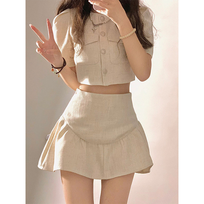 taobao agent White summer set, Chanel style, 2022 collection, bright catchy style, with short sleeve