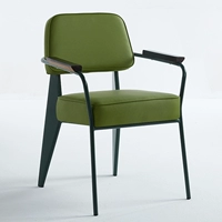 Два выстрела с зеленой ножкой для ног по поручению