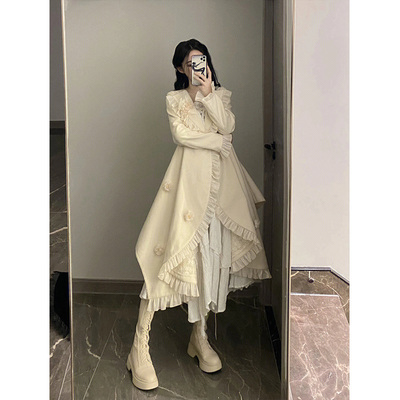 taobao agent White woolen demi-season long three dimensional jacket, Lolita style, flowered, increased thickness