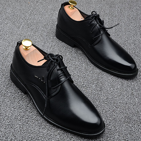 爱逛街为您找到男鞋软面皮相关的宝贝,您可以在下面的板块中挑选喜欢