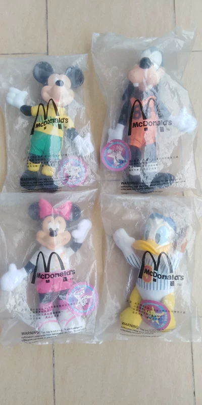 Дисней персонаж мультфильм выпущен компанией McDonald's (набор из четырех) более 20 лет назад