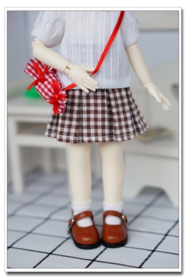 taobao agent Colored plaid pleated skirt, doll, clothing, new collection, scale 1:6