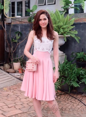 【泰国代购】独家设计 poem 蕾丝气质露背v后背优雅上衣半裙套装