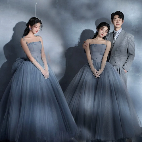 Новый стиль фото -студия тема свадебное платье синий цвет писатель