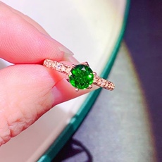 кольцо 天然透辉石戒指 925纯银镶嵌简约大气款指环女可调节