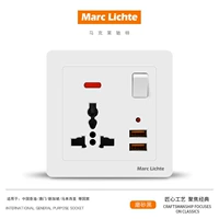 Еще один три -отверстие USB -гнездо (с круглым отверстием)