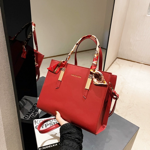 Сумка через плечо для невесты, красный ремешок для сумки, коллекция 2023