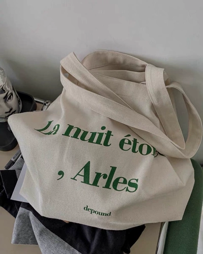 Один год без работы Wanpeng, та же самая корейская ниша -холст, корейская сумка с большой тотацией Цзян Шики, та же модель