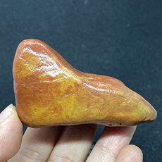 Ювелирные камни 新疆克拉玛依魔鬼城沙漠泥漆原石奇石#100