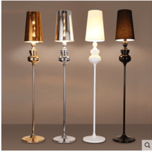 Современная простая настольная лампа модная гостиная посадочная лампа спальня тумбочка кабинет светильник инженерная лампа