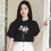 Áo thun nữ ngắn tay thêu cotton tinh khiết 2021 mới lưới màu đỏ thủy triều siêu lửa trắng của phụ nữ Hàn Quốc lỏng lẻo trên - Áo phông Áo phông