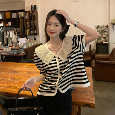 taobao agent Lace doll, summer T-shirt, sexy top, plus size, french style, fitted