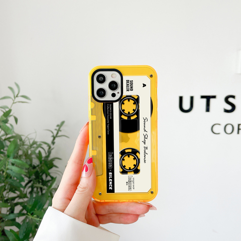 Retro Music Tape Vintage Plus/Pro/Max – 16, 15, 14, 13, 12, 11 iPhone Case