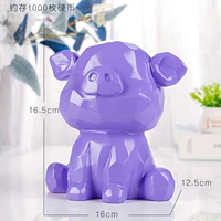 Геометрическая свинья фиолетовая