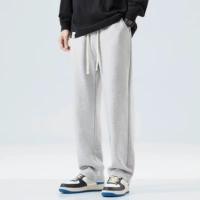 Мелкий серый