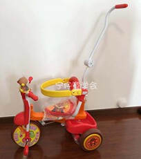 Трехколесный велосипед