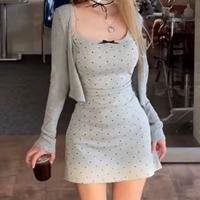 Серый костюм [Сексуальная стройная шикарная сладкая юбка/чайная камелия, сладкий и чистый ветер/маленький аромат генический знаменитость знаменитости с высокой изысканной/слегка толстым стилем десятки тысяч юбков/грушевидной фигуры]