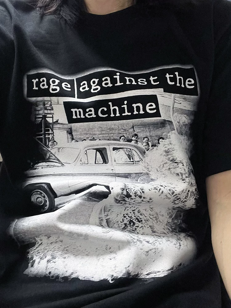 [Earth cloth garbage] Rage Against The Machine — агрессивное сопротивление машине, футболка-периферия