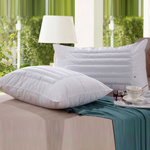 Гостиница, отель, подушки, постельные принадлежности, цельнохлопковые подушки, гречневая оболочка, подушки, цельнохлопковые перья, бархатные подушки.