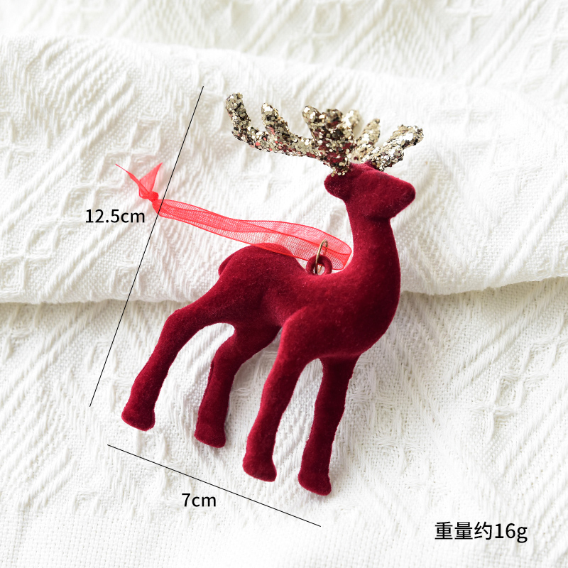 Small elk pendant C