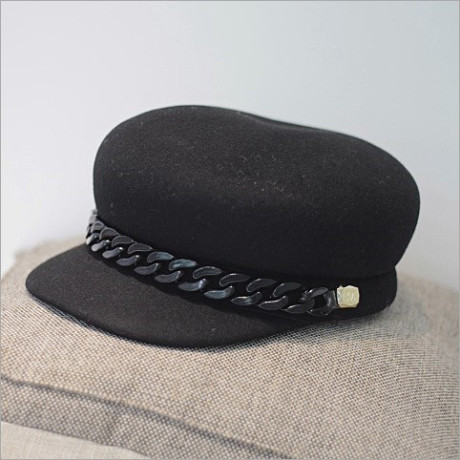 爱逛街为您找到黑色马术帽相关的宝贝,您可以在下面的板块中挑选喜欢