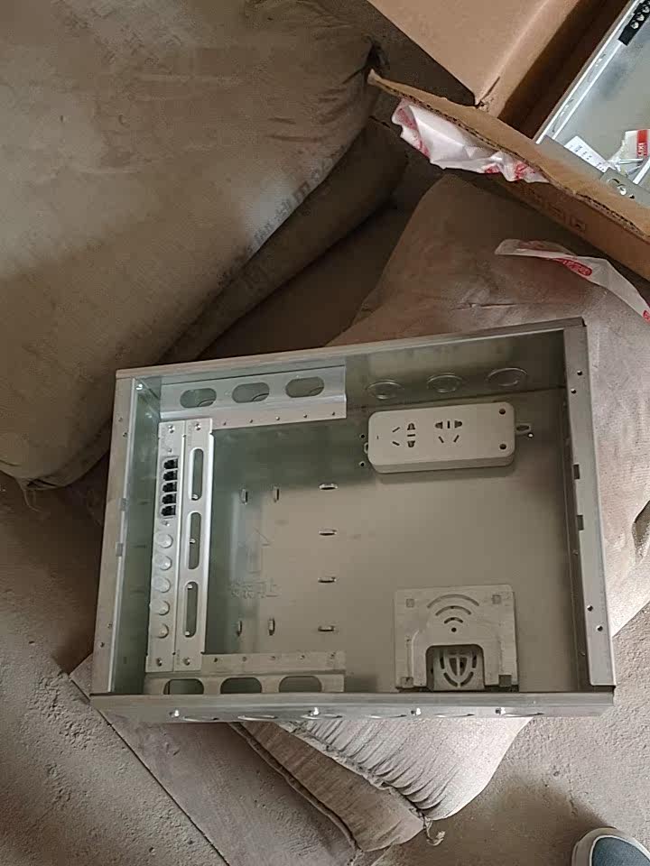 德力西弱电箱家用暗装大号网路光纤配电箱多媒体信息箱集线箱模块