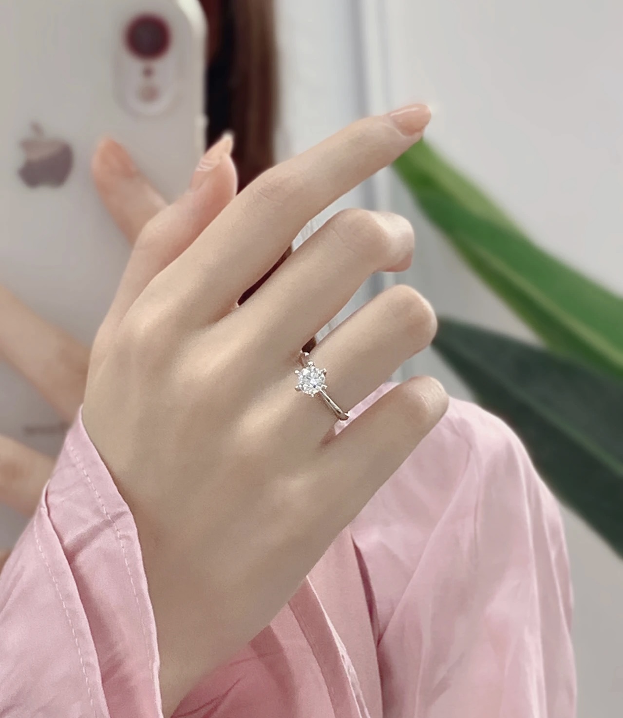 18K铂金pt950一克拉钻石戒指女专柜正品珠宝女戒六爪求婚结婚钻戒- Taobao
