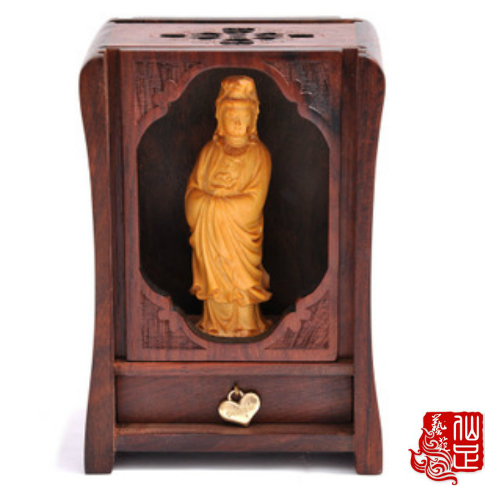 

Деревянная резная фигурка Hui Tong F0001