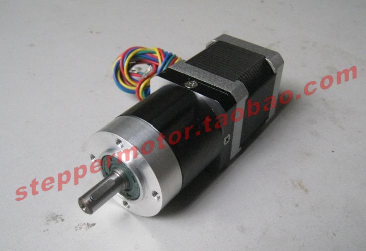 

Микро-двигатель для цифровой техники 42BYG 48mm 10:1