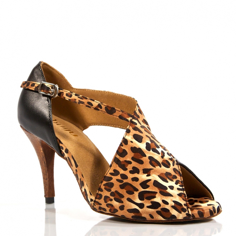 

Обувь для латиноамериканских танцев Yao Chi shoes w030