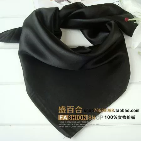 Черный шелковый шарф, носовой платок