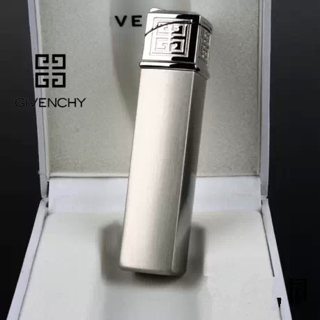 

Givenchy G16/1601 G16-1601