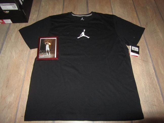 

Спортивная футболка Nike air jordan !635709-010 JORDAN LOGO TEE M-3XL