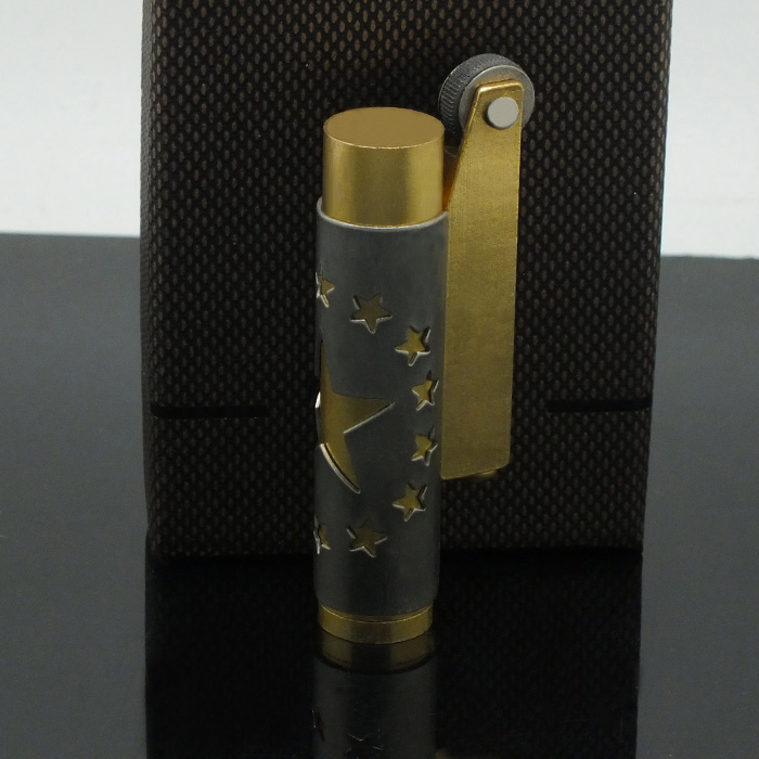 

Керосиновая зажигалка 000 6700