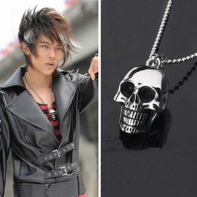 taobao agent Ultimate Class 3 Wang Dadong Wang Dongcheng Skull Pendant Punk Men's Necklace Titanium Steel Spot