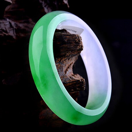 爱逛街为您找到玉石手镯相关的宝贝,您可以在下面的板块中挑选喜欢的