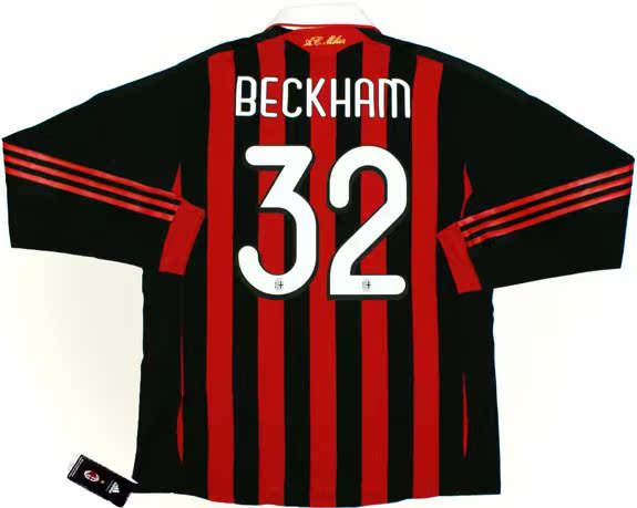 

Футбольная форма Adidas 2009-10 AC #32