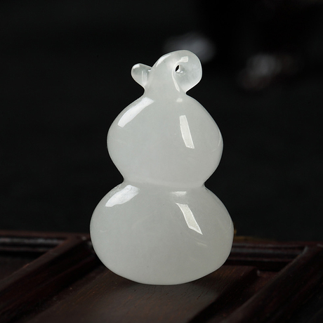 爱逛街为您找到天然白玉相关的宝贝,您可以在下面的板块中挑选喜欢的