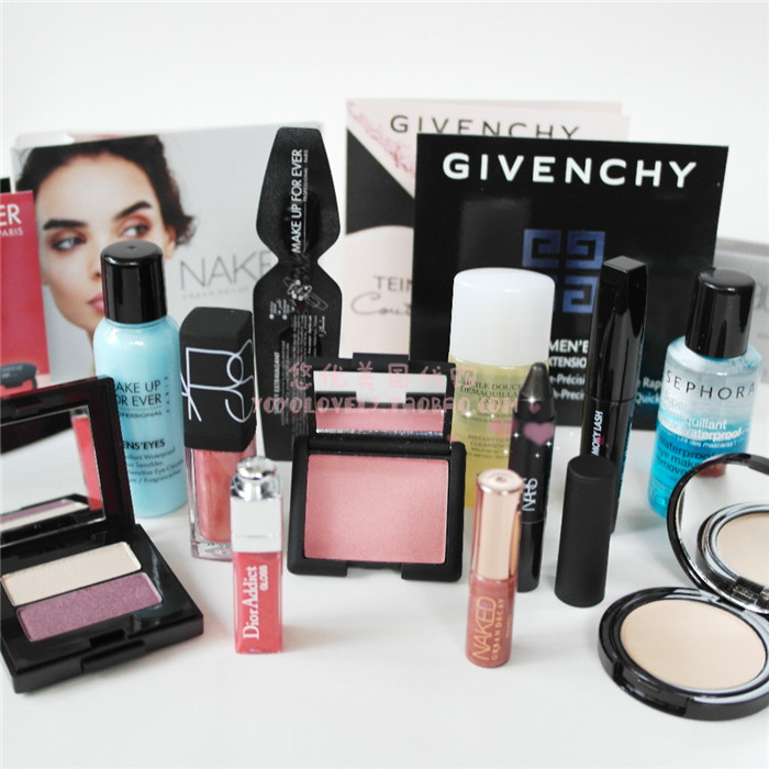 

Набор для макияжа Sephora
