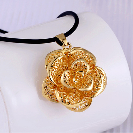 韩版饰品 时尚玫瑰花金项链 女士金吊坠花形24k黄金首饰