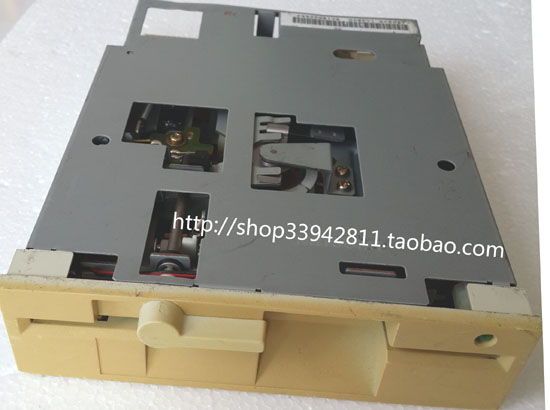

Внешний дисковод 5.25 1.2M MITSUMI D509V5 5.25 NEWTRONICS