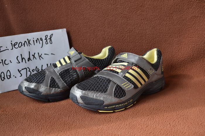 

Кроссовки Adidas CUSHION 048665