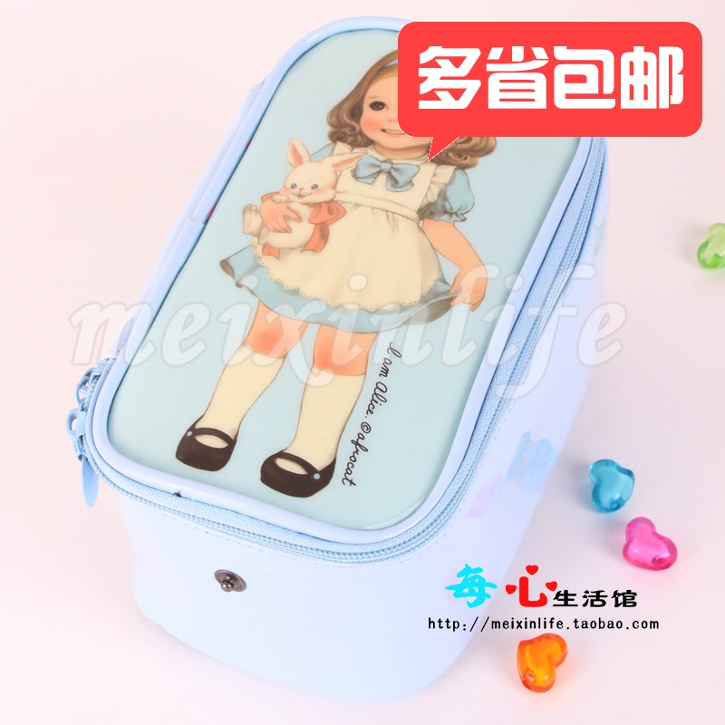 

Дорожная косметичка Paper doll mate 15121 Pvc