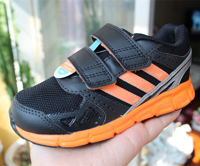 

детские кроссовки Adidas d65735