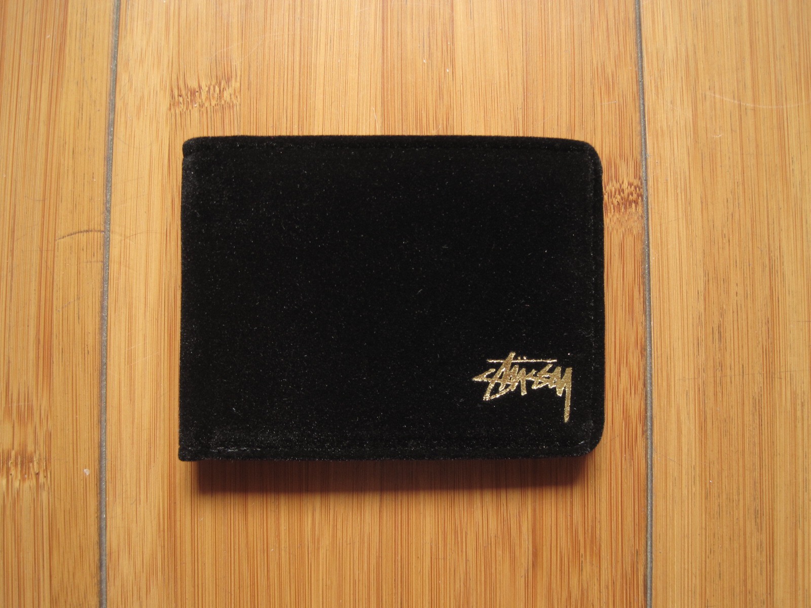 

кошелек Stussy UO VELVET WALLET