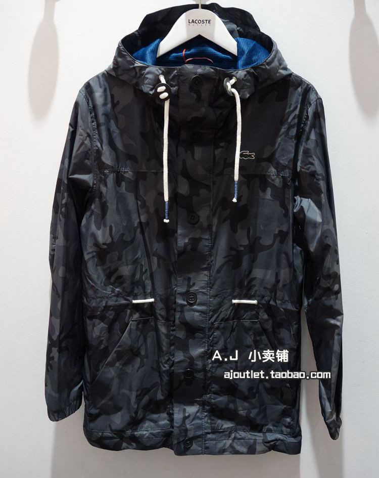

Куртка Lacoste 206261
