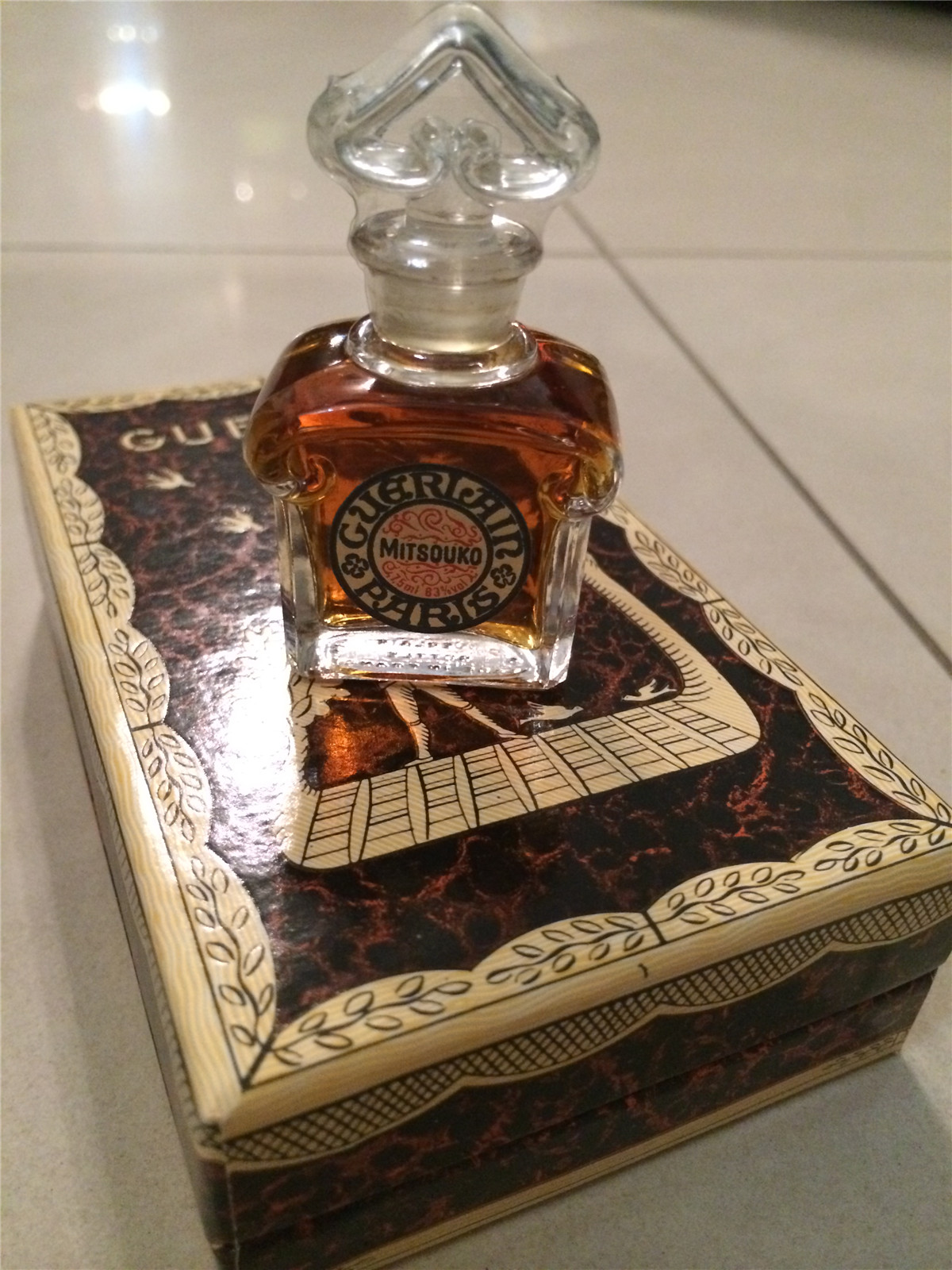 

Духи Guerlain Mitsouko
